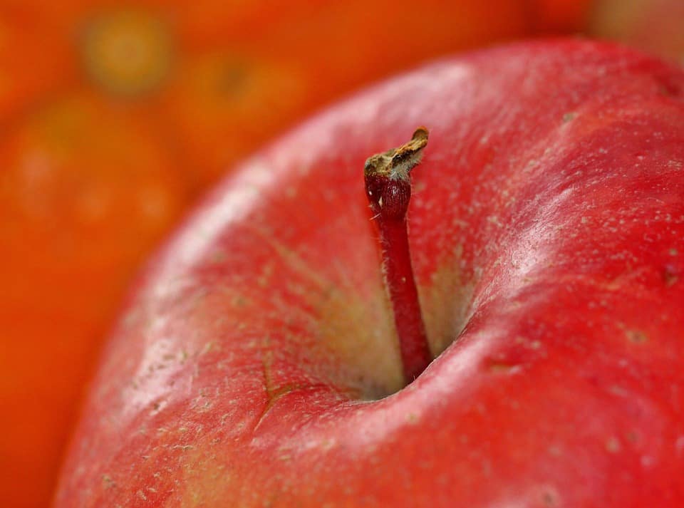 manzana dientes blancos